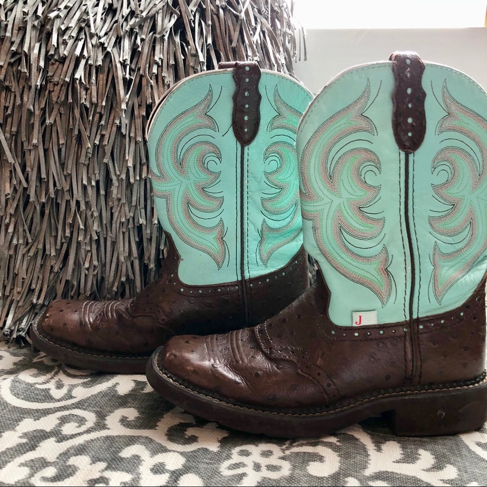 Justin Cowboy boots